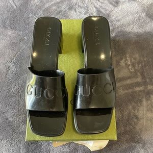 Gucci rubber slide sandal Gucci sandals women’s rubber sandals
